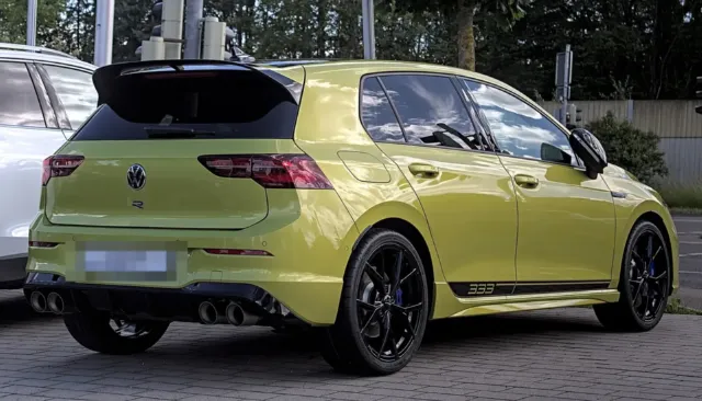 Volkswagen Golf R 2.0 TSI 4Motion